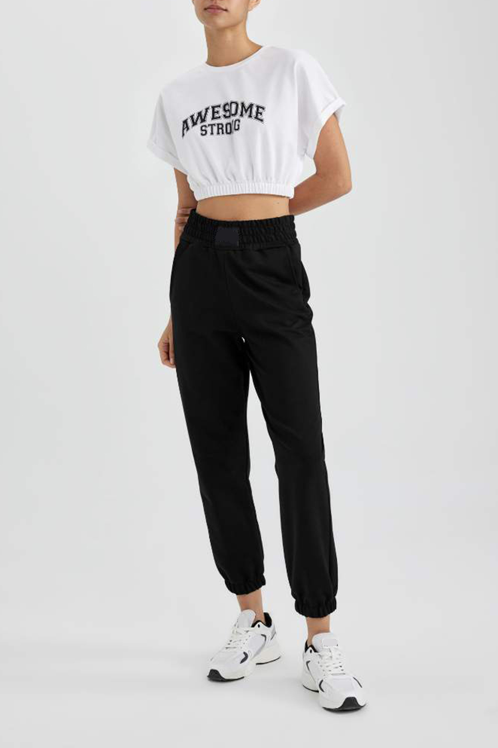 Standard Fit Jogger Sweatpants